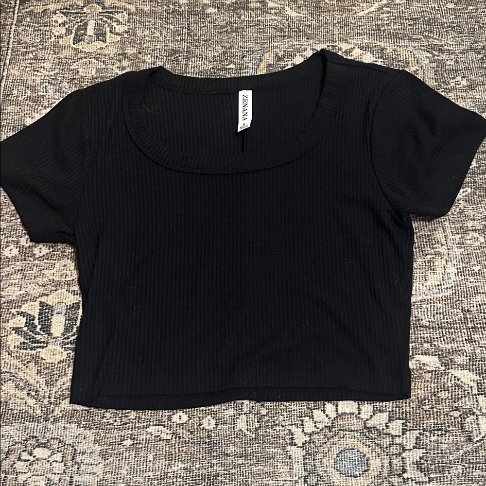 Zenana Ribbed Cropped Tee - Picture 2 of 3